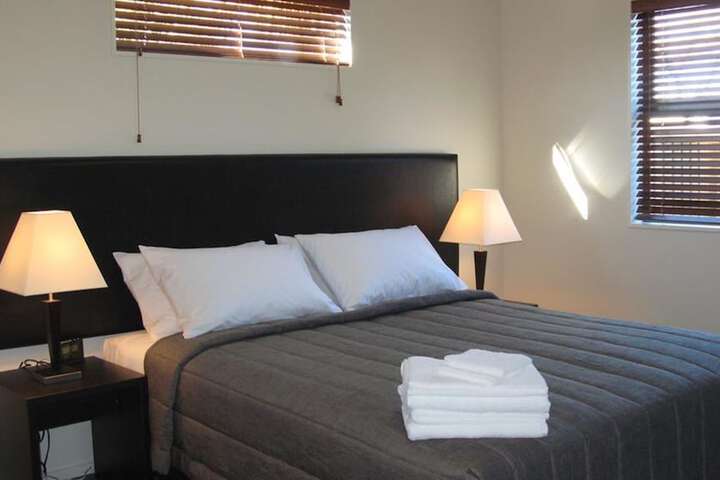 Room 2 of 19