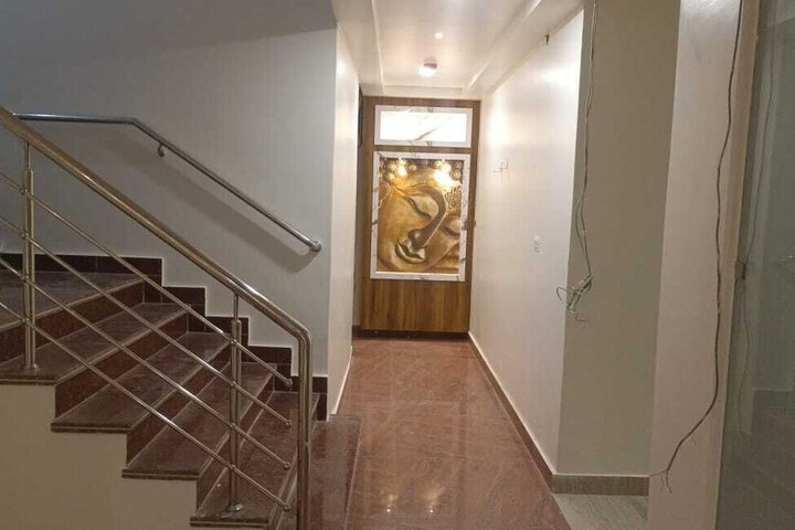 Room 14 of 19