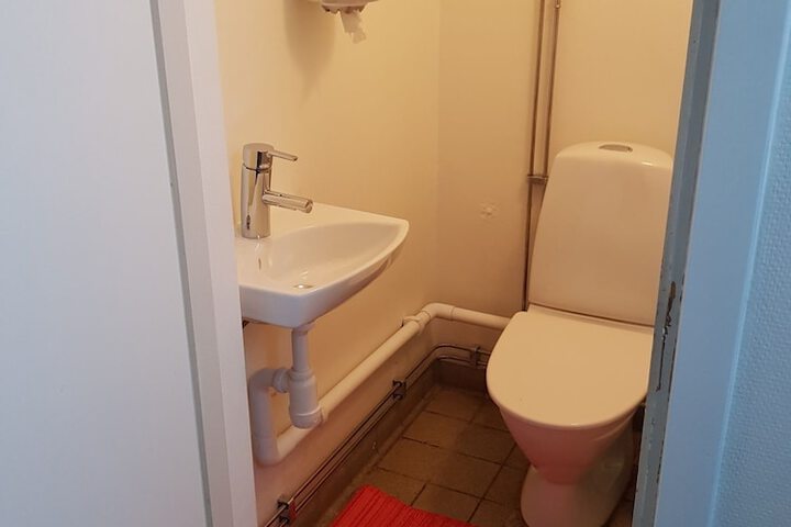 Room 19 of 33