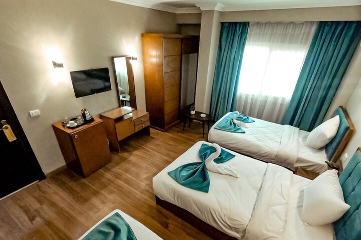 Room 18 of 42