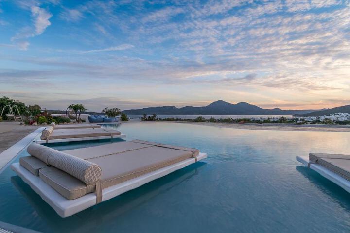 Blu Suites and Studios
