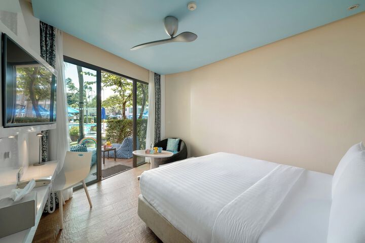 Room 21 of 104
