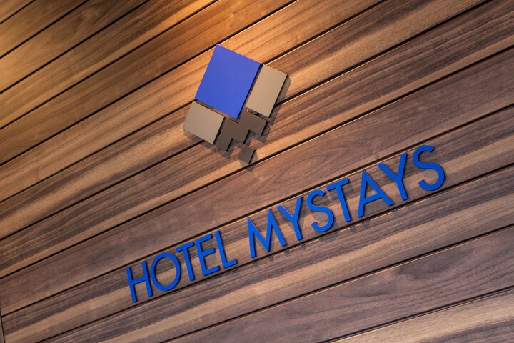Hotel 82 of 86
