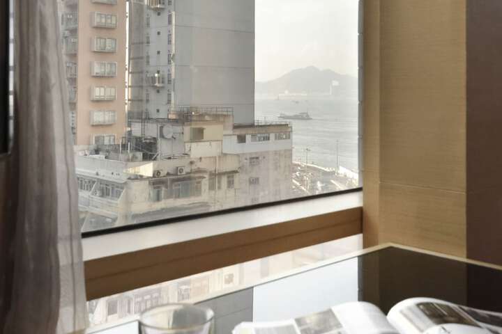Room 26 of 39