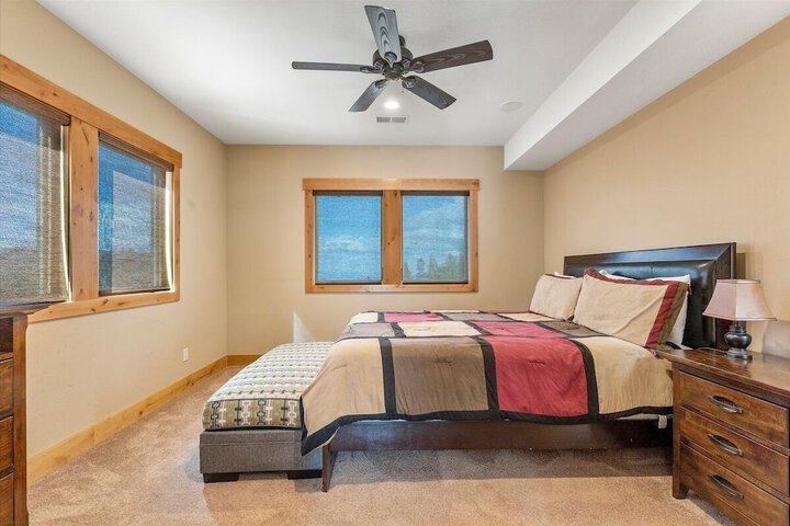 Room 2 of 57
