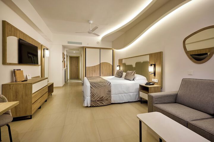 Room 15 of 101