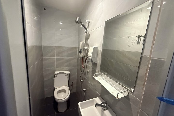 Room 47 of 61