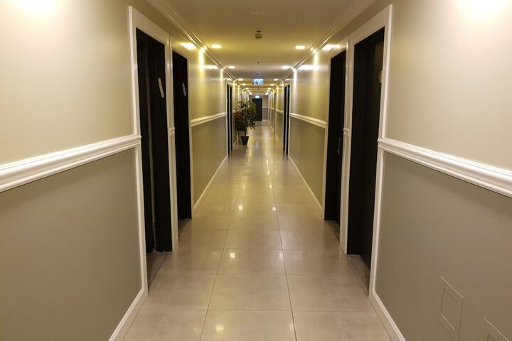 Room 42 of 68