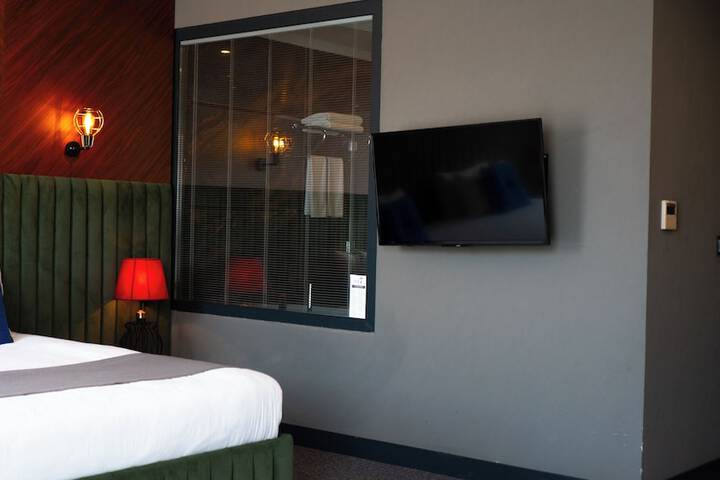 Room 14 of 44