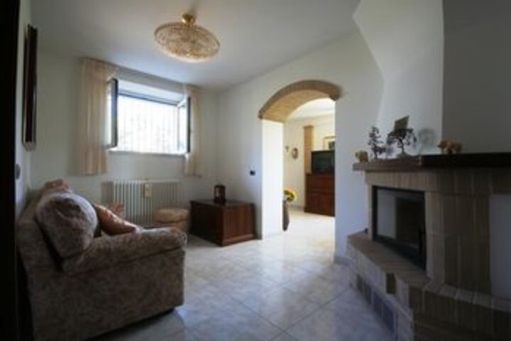 Room 16 of 20