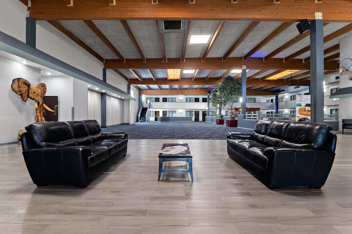 Lobby Photos