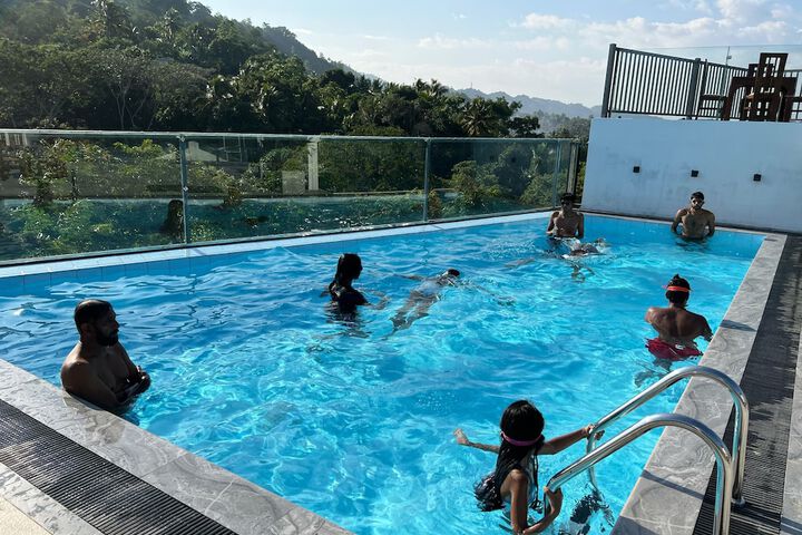 Pool 17 of 47