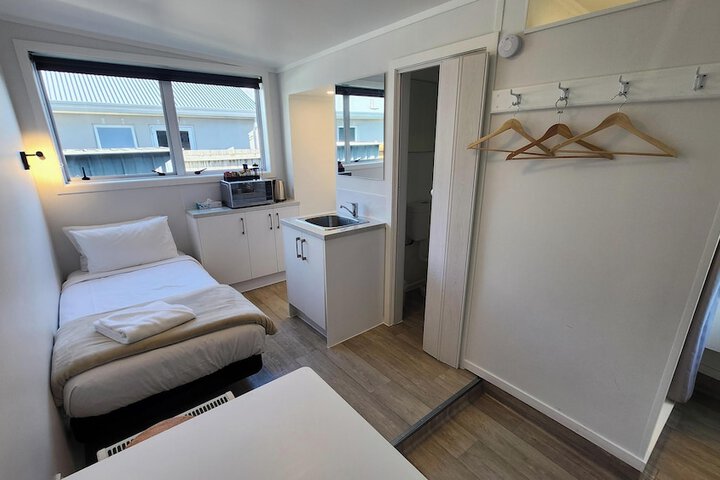 Room 10 of 71