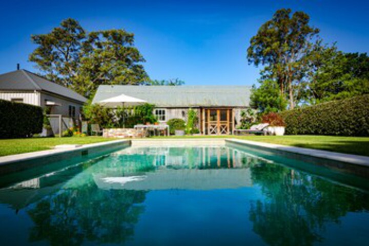 Pool 44 of 79