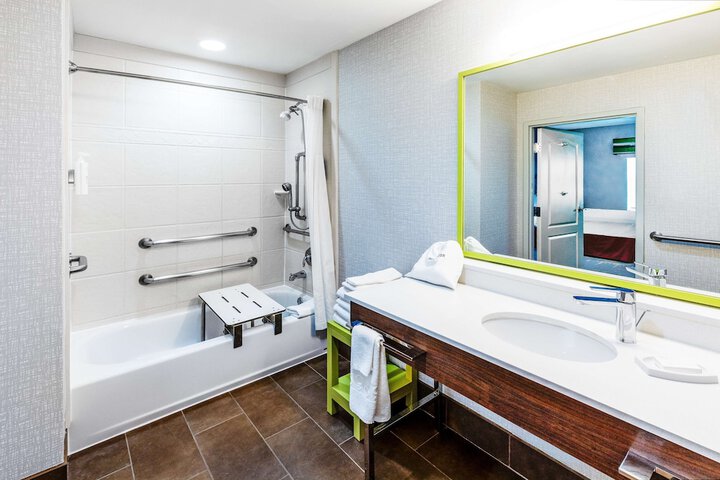 Bathroom shower