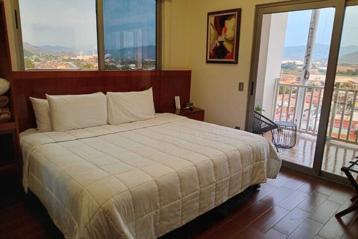 Room 6 of 19