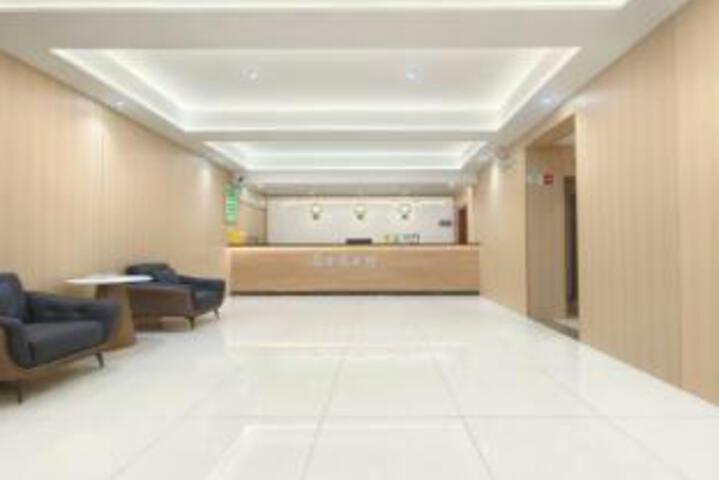 Photo of Yuanzhongyuan Hotel (Zhongshan Road Pedestrian Street Branch)