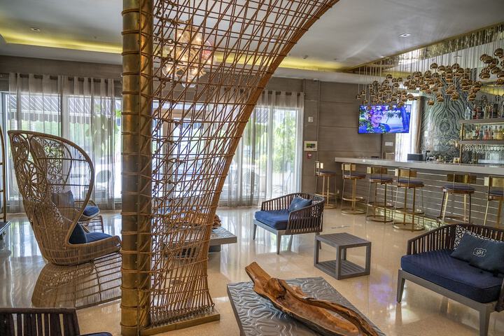 Lobby sitting area