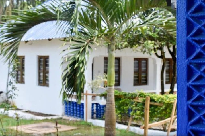 Property Grounds 16 of 19