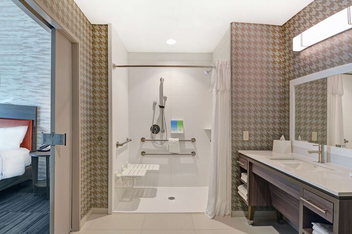 Bathroom shower