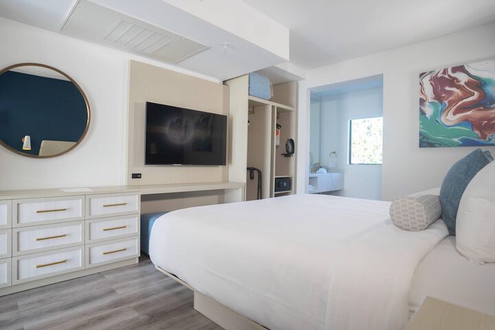 Room 17 of 58