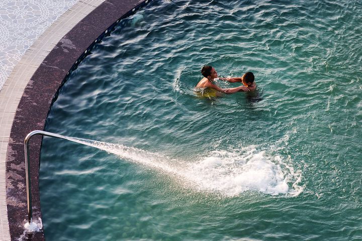 Hotel with Pool