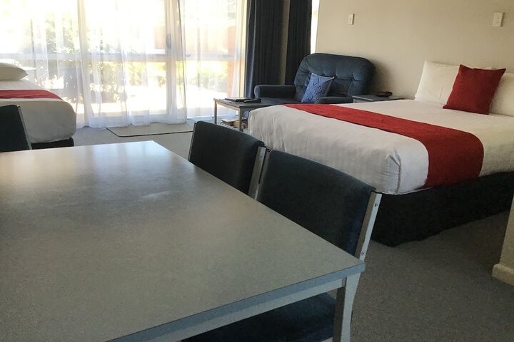 Room 22 of 68