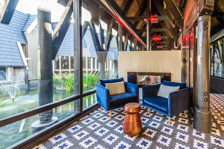 Lobby Photos