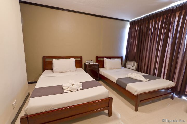 Room 14 of 31