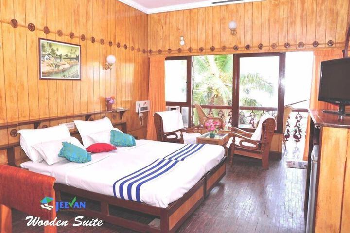 Room 5 of 21