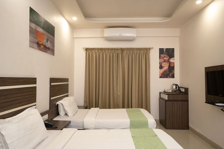 Room 10 of 23