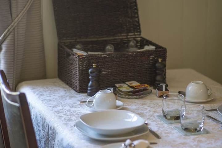 Dining Photos