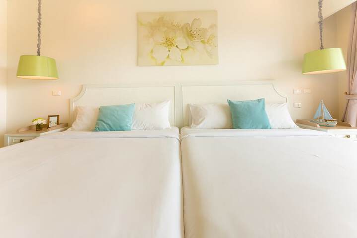 Room 5 of 71