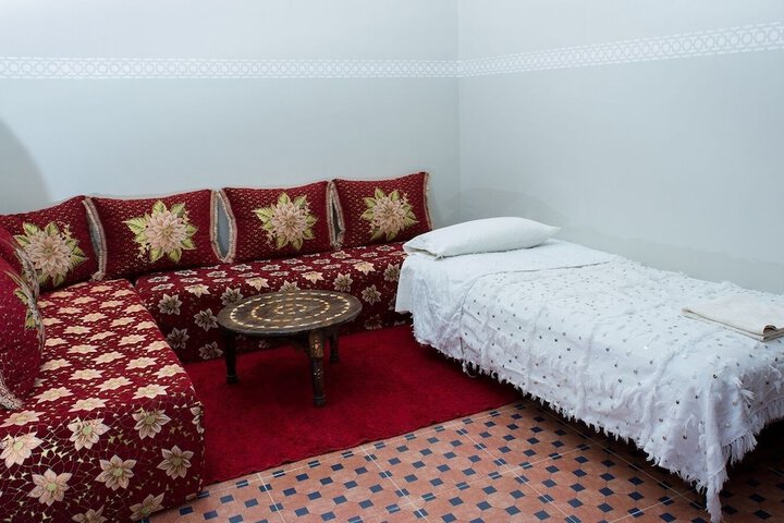 Room 25 of 124
