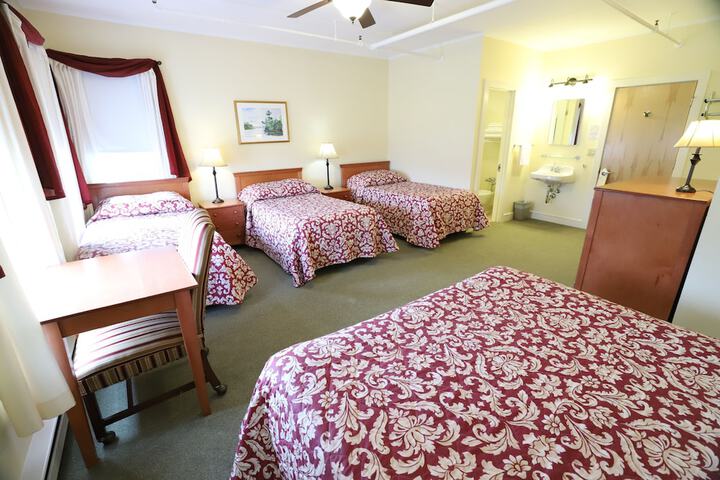 Room 55 of 103