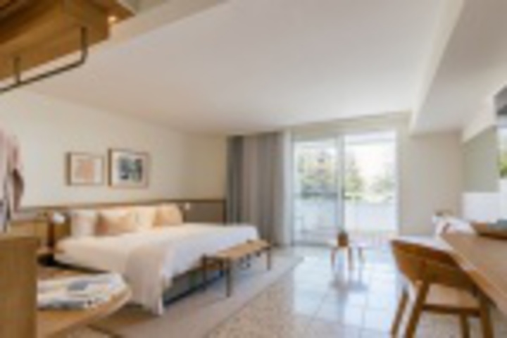 Room 472 of 672