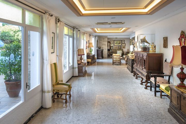 Hotel Interior 3 of 102