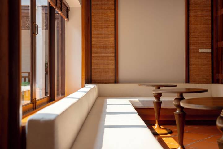 Lobby Photos