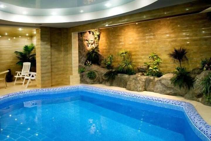 Pool 53 of 74