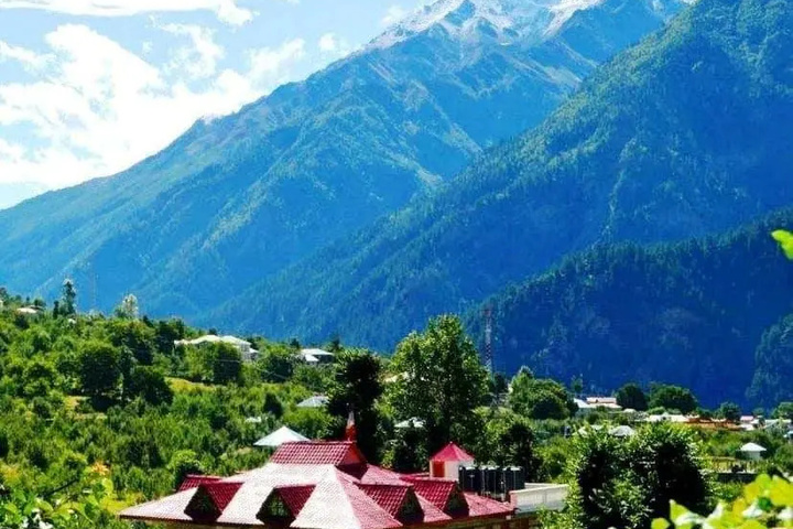 Hotel Royal Castle Kamru