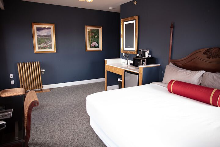 Room 48 of 120