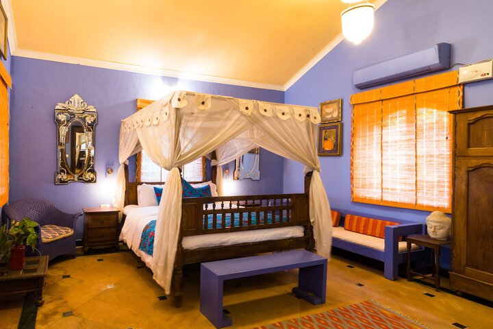 Room 18 of 20