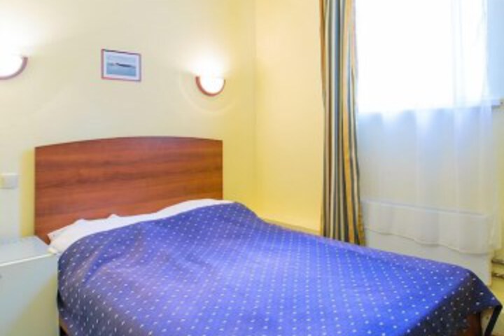 Room 45 of 111