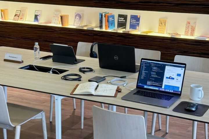 Business Center 127 of 133