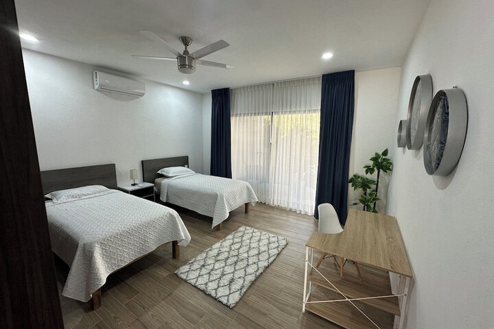 Room 9 of 60
