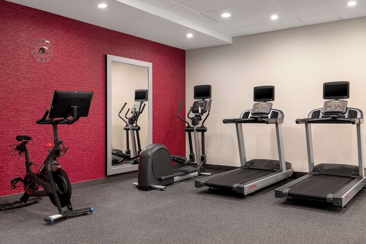 Hotel Gym Photos