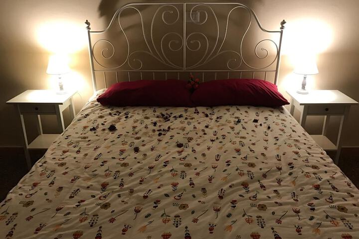 Room 11 of 20