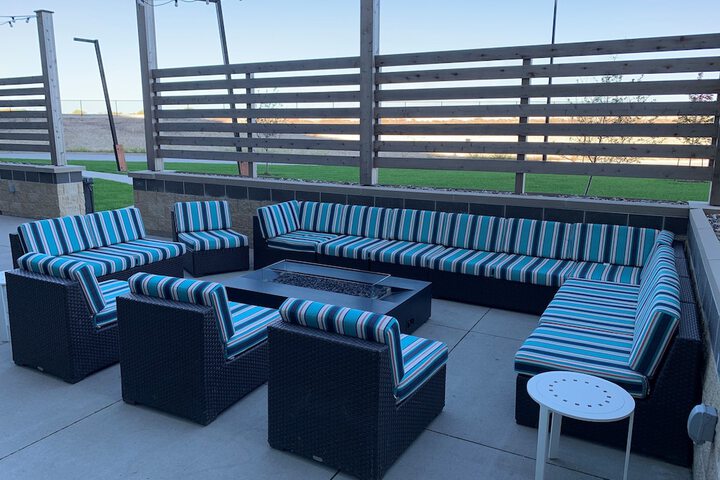 Terrace/Patio 29 of 33