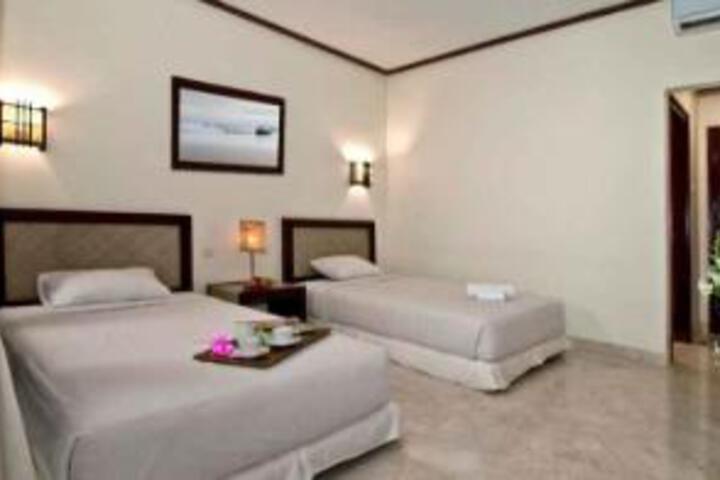 Blue Fish Hotel