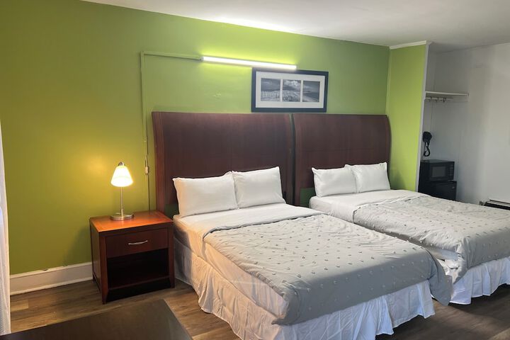 Basic Double Room (4 of 4)